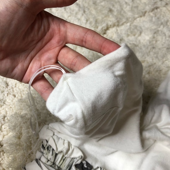 Sage leaf pattern romper - Picture 13 of 16